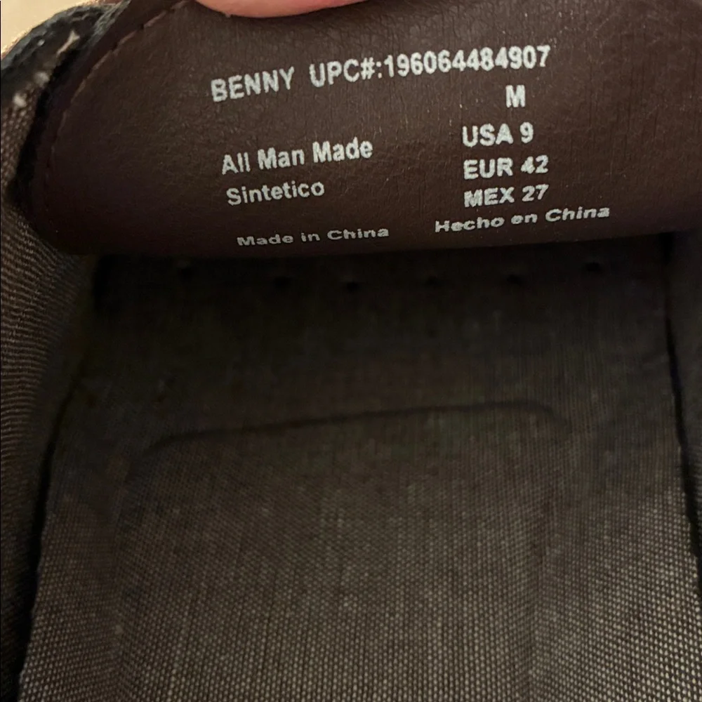 Chaps Faux Leather Benny Boat Shoes - Men’s Size 9